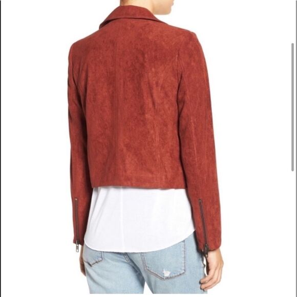 ASTR The Label Faux Suede Jacket in Rust Size Medium // Revolve - Picture 2 of 4